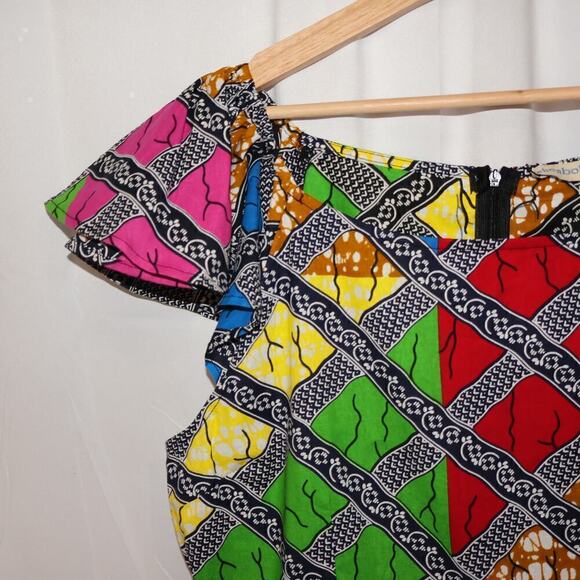 NWT Shenbolen Size 2X Multicolor Top Flared Sleeves Round Neck Zipper - Picture 12 of 14